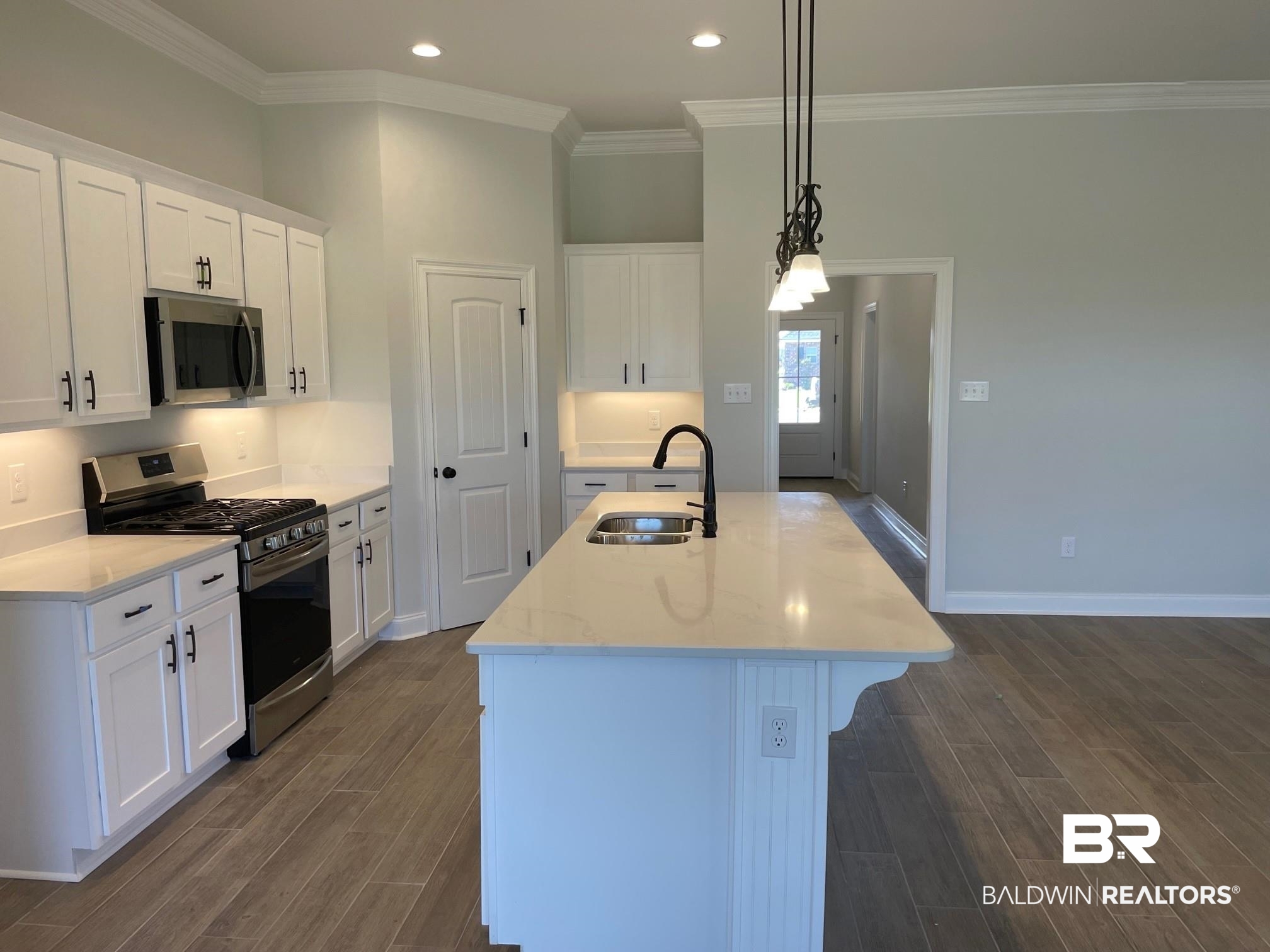 10046 Chipper Lane Foley, AL 36535 - Photo 2 of 14 Gallery Image 2