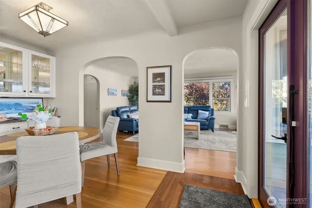 $1,750,000 | 5208 Illahee Road Northeast, Bremerton, WA 98311