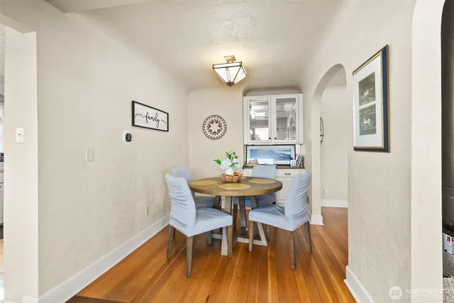 $1,750,000 | 5208 Illahee Road Northeast, Bremerton, WA 98311