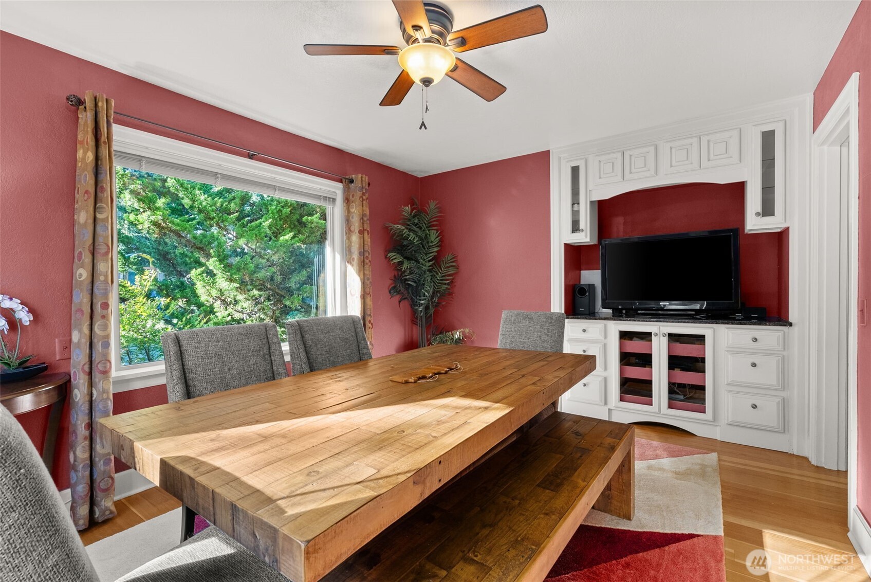 5208 Illahee Road Northeast Bremerton, WA 98311 - Photo 18 of 39