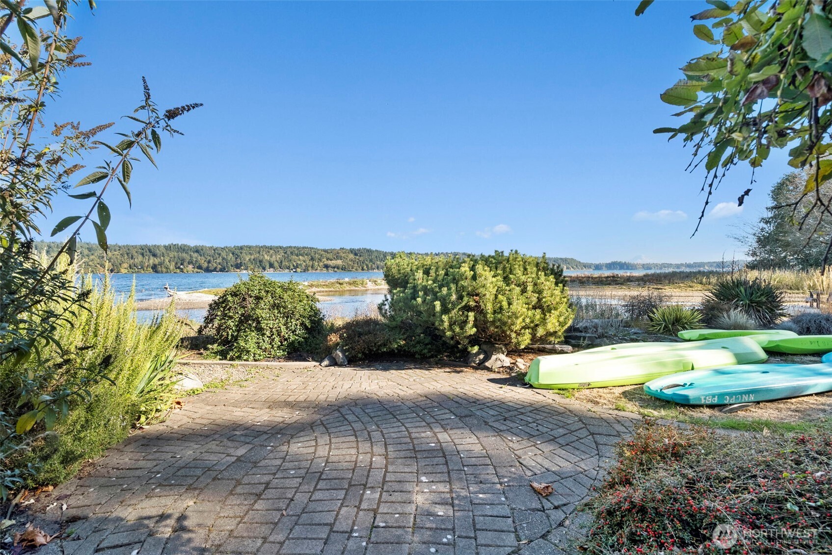 5208 Illahee Road Northeast Bremerton, WA 98311 - Photo 35 of 39