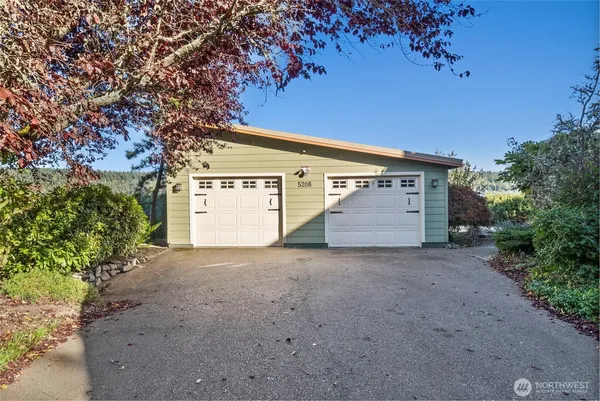 $1,750,000 | 5208 Illahee Road Northeast, Bremerton, WA 98311