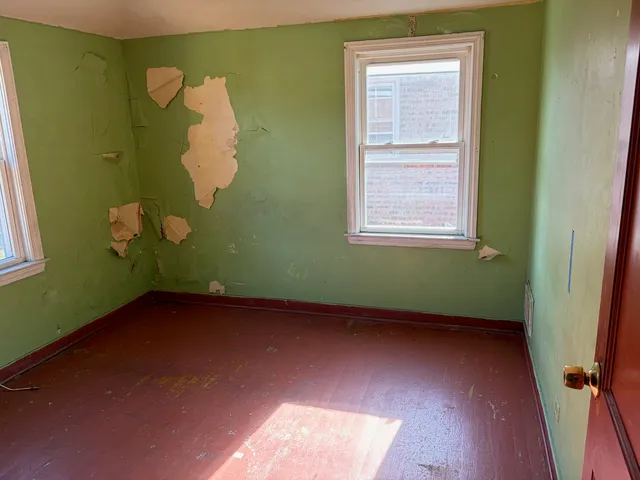 $156,000 | 3627 South 58th Court, Cicero, IL 60804