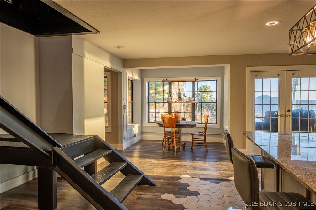 31382 Red Arrow Road Rocky Mount, MO 65072 - Photo 11 of 36