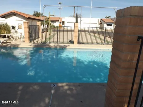 $1,900 | 7763 North 19th Drive, Phoenix, AZ 85021