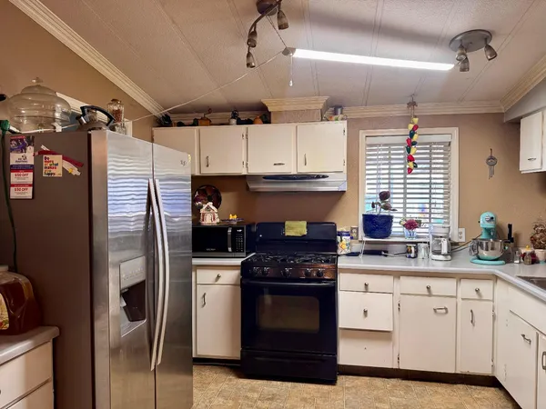 $89,999 | 2151 East Pacheco Boulevard, Unit 93, Los Banos, CA 93635