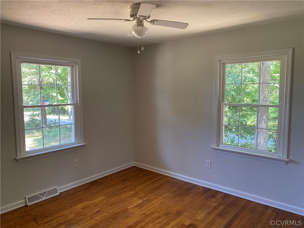 310 Petersburg Road Powhatan, VA 23139 - Photo 14 of 35 Gallery Image 14