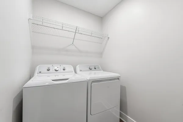 $384,000 | 910 Indiana Avenue, Unit 12, South Haven, MI 49090