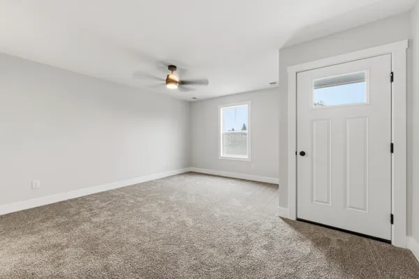 $384,000 | 910 Indiana Avenue, Unit 12, South Haven, MI 49090
