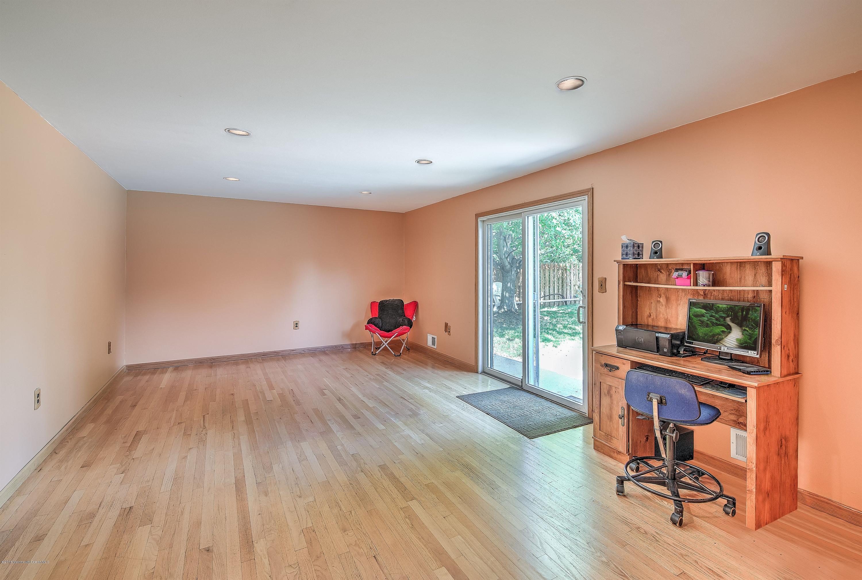 10 Higgins Road Old Bridge, NJ 08857 - Photo 6 of 18 010_DEN