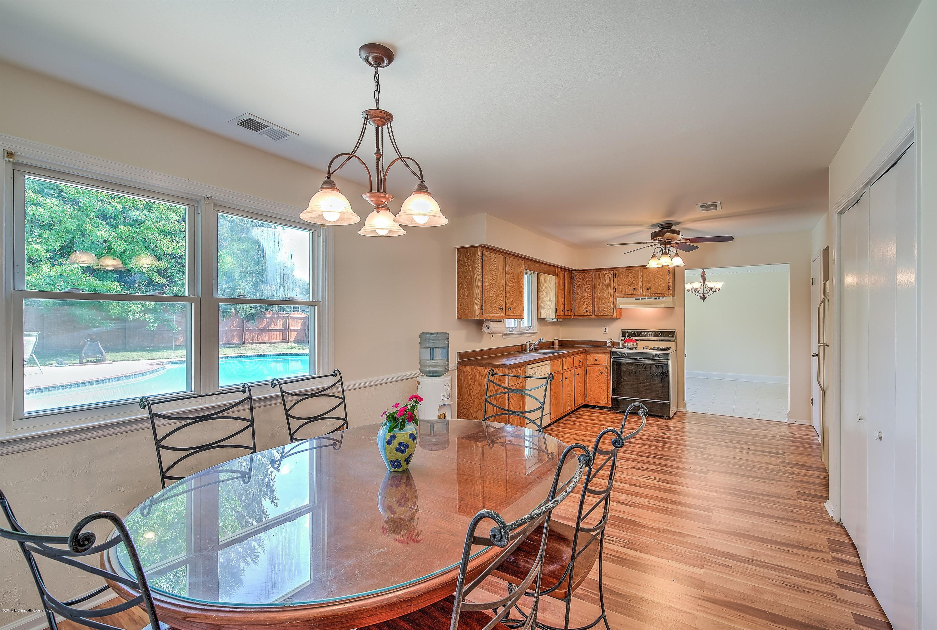 10 Higgins Road Old Bridge, NJ 08857 - Photo 8 of 18 013_KITCHEN