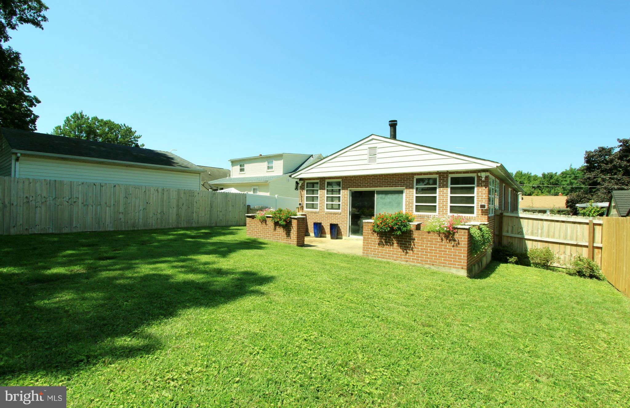 937 Oakleigh Beach Road Baltimore, MD 21222 - Photo 12 of 30 Exterior (Rear)