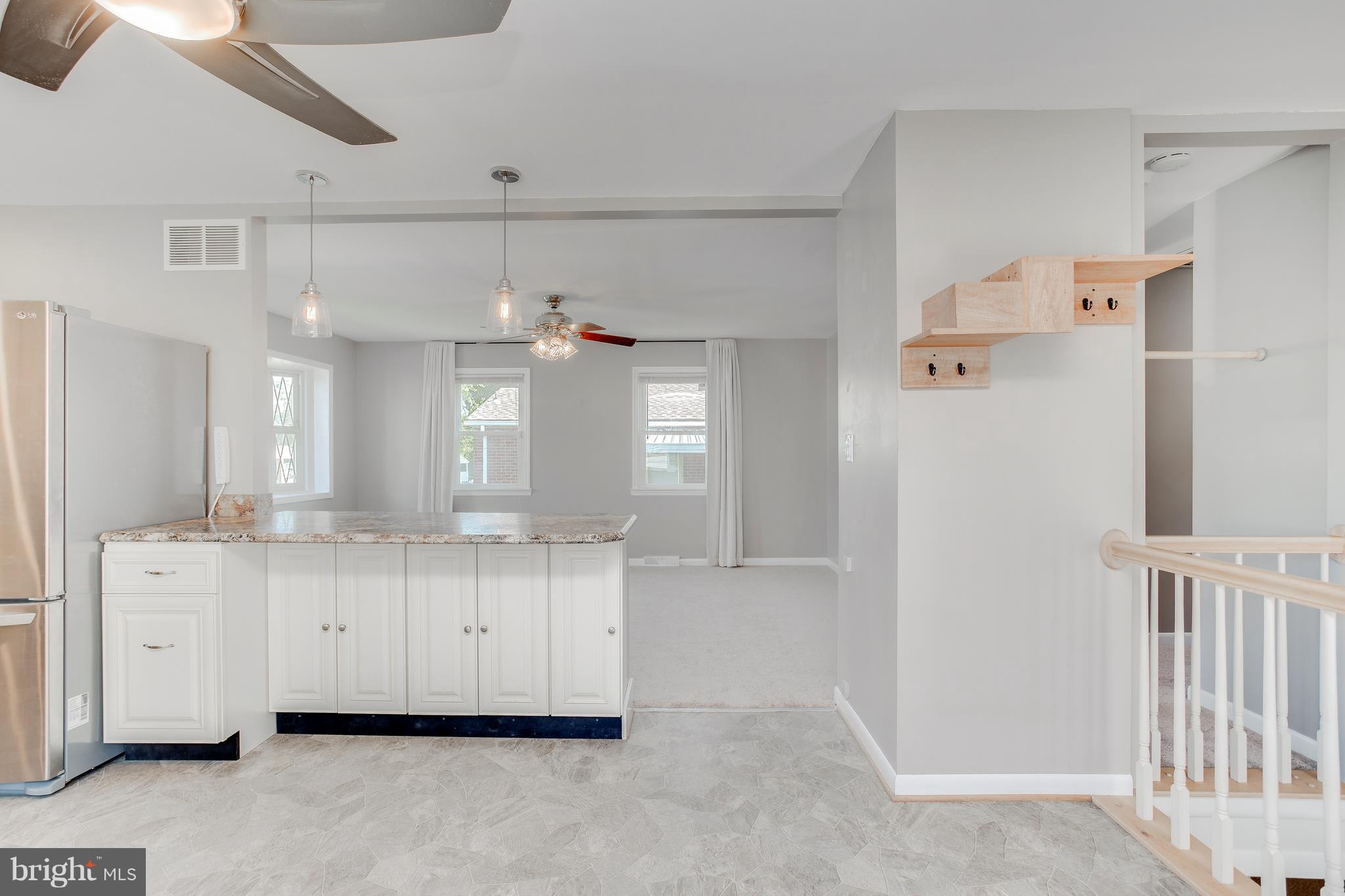 937 Oakleigh Beach Road Baltimore, MD 21222 - Photo 14 of 30 Kitchen