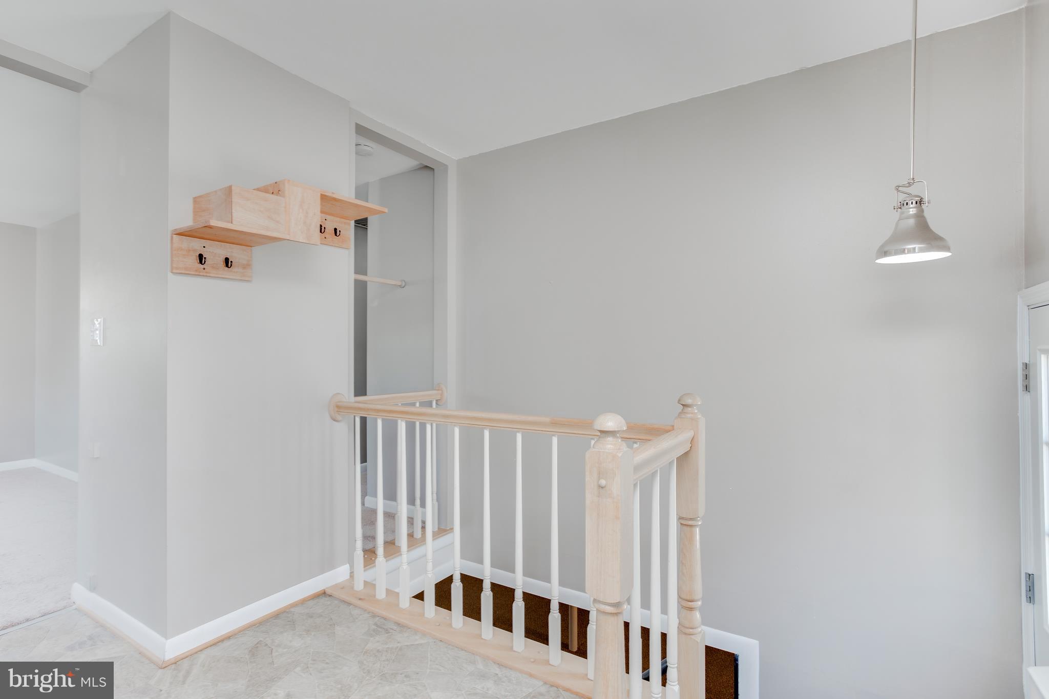 937 Oakleigh Beach Road Baltimore, MD 21222 - Photo 16 of 30 Interior (General)