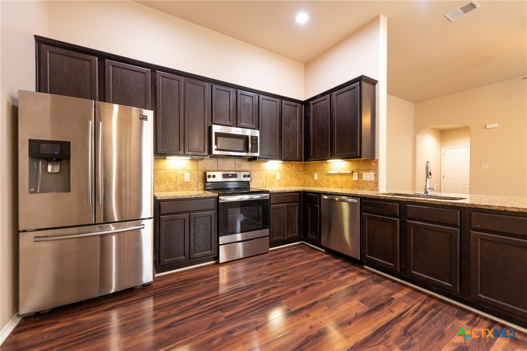436 Jack Rabbit Lane Buda, TX 78610 - Photo 12 of 40 UNIT A INTERIOR