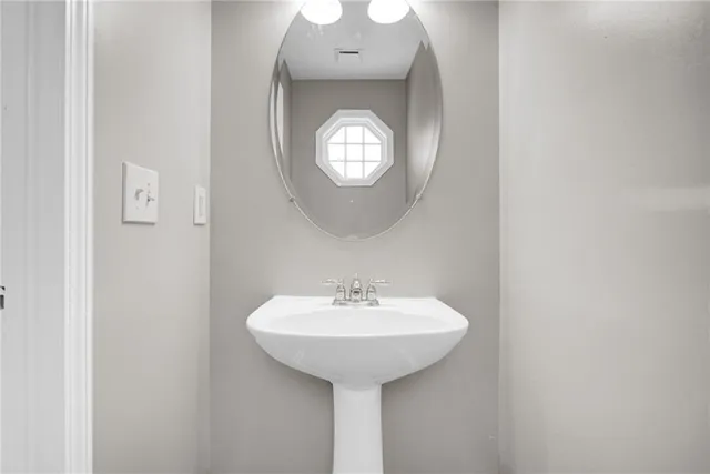 $1,650 | 6320 Hickory Ln Circle, Union City, GA 30291