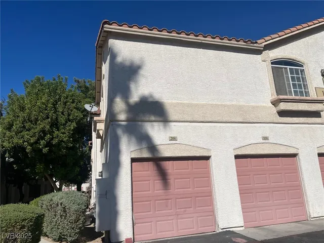 $1,395 | 1300 South Arlington Street, Unit 208, Las Vegas, NV 89104