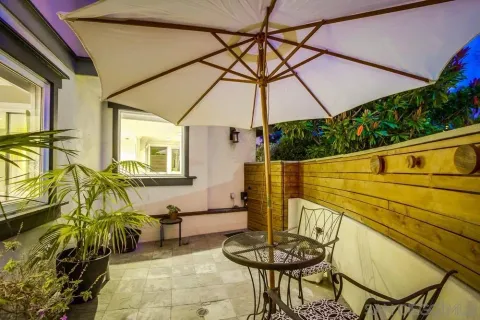 $3,885,000 | 7651 Country Club Drive, La Jolla, CA 92037