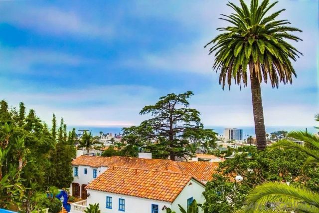 $3,885,000 | 7651 Country Club Drive, La Jolla, CA 92037