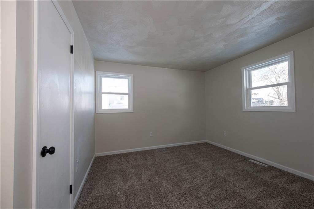 9 3rd Street Ligonier, PA 15658 - Photo 14 of 29