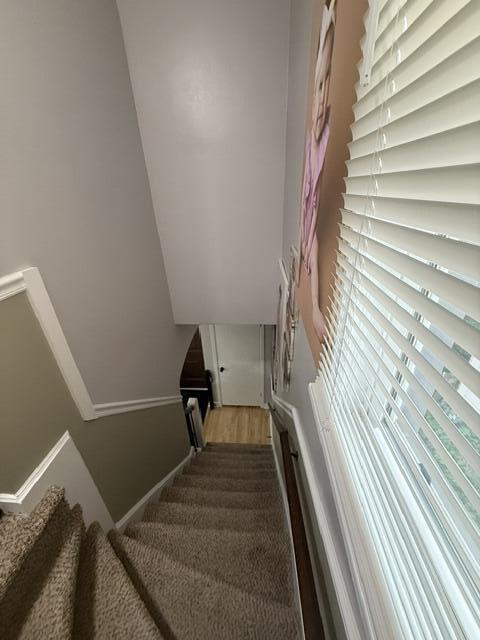 6010 West Main Street Milwaukee, WI 53214 - Photo 9 of 18 Stairs