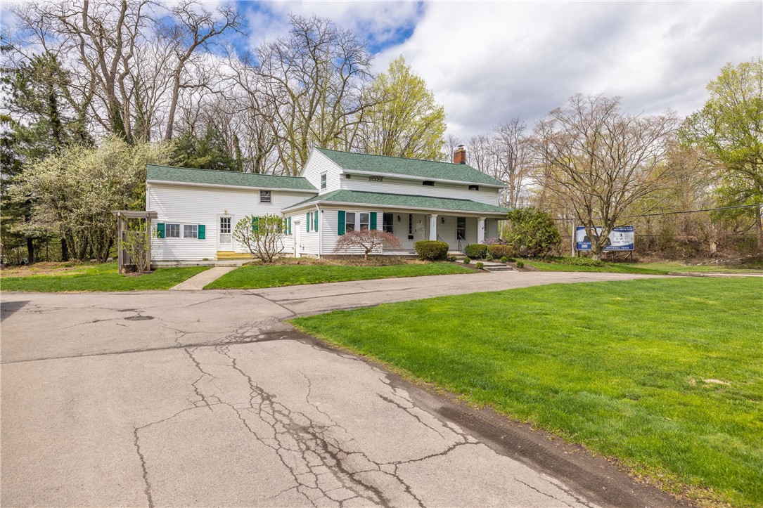1253 Fairport Road Perinton, NY 14450 - Photo 25 of 31