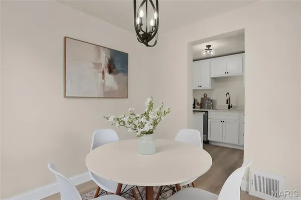 $239,000 | 7821 Parkwood Drive, St. Louis, MO 63123