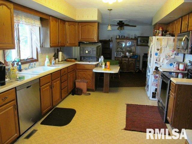 2018 205th Street Bennett, IA 52721 - Photo 12 of 12 Gallery Image 12