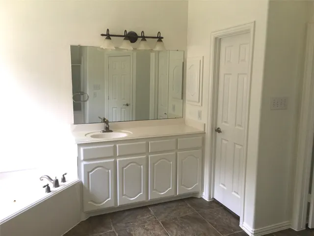 $3,000 | 10730 Sea Myrtle Drive, Houston, TX 77095