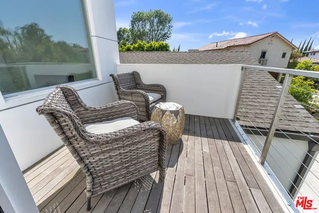 $17,000 | 15514 Casiano Court, Los Angeles, CA 90077