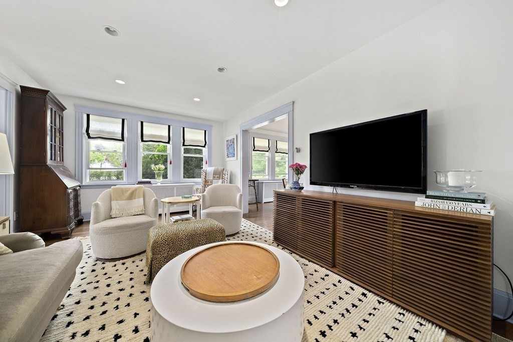 36 Virginia Road Quincy, MA 02169 - Photo 12 of 39 Gallery Image 12