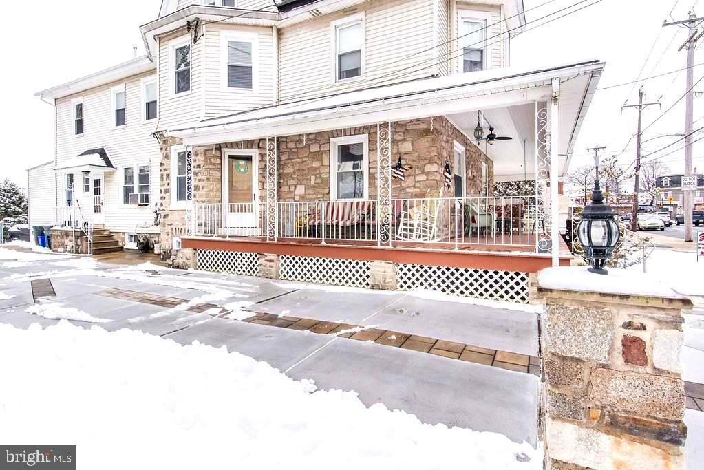 8021 Pine Road Philadelphia, PA 19111 - Photo 4 of 56 Gallery Image 4