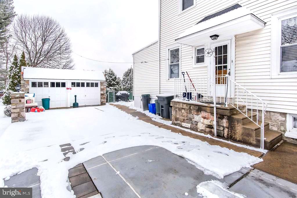 8021 Pine Road Philadelphia, PA 19111 - Photo 5 of 56 Gallery Image 5