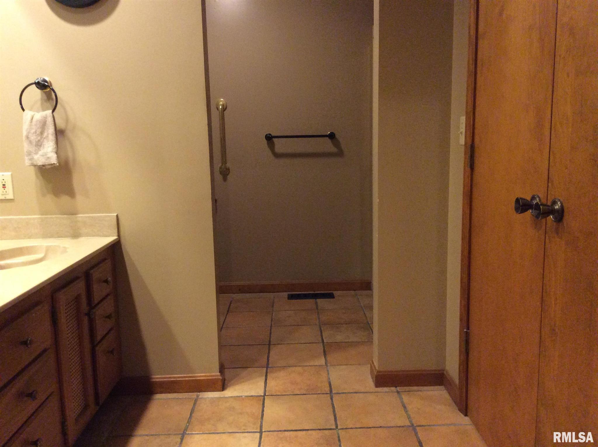 833 North 27th Street Mount Vernon, IL 62864 - Photo 24 of 50