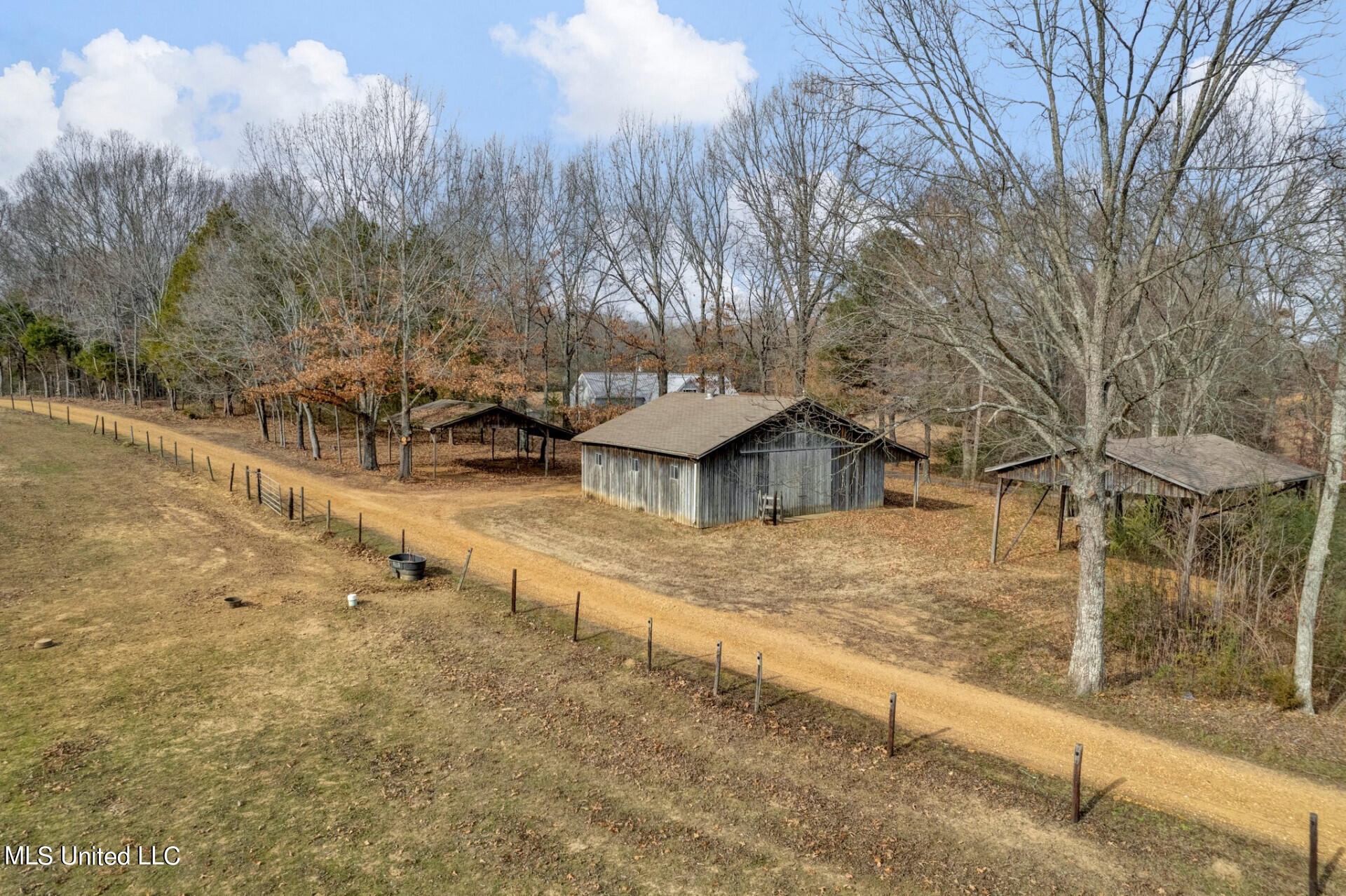 185 Ross Road Olive Branch, MS 38654 - Photo 3 of 25 185RossRd_42355_3