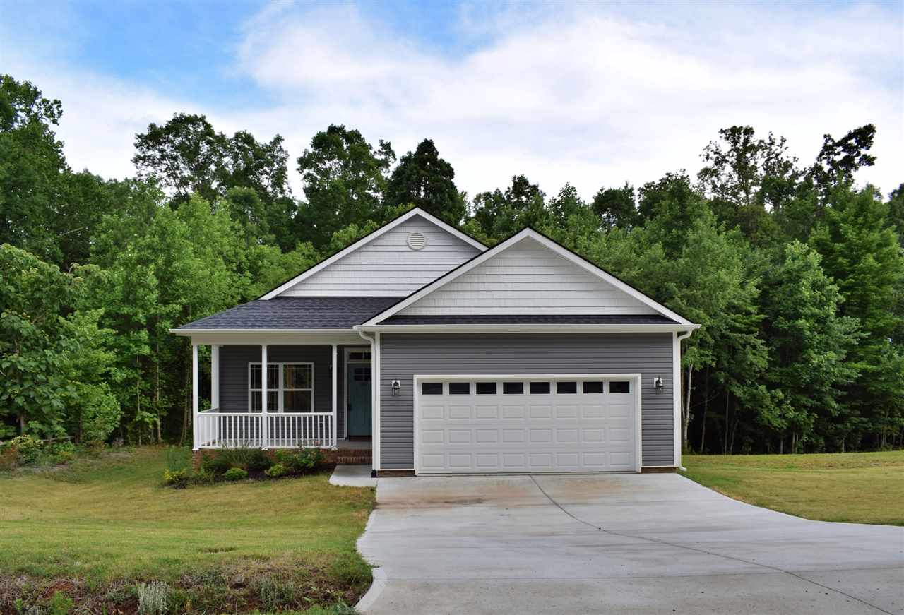 144 Morrow Road Landrum, SC 29356 - Photo 2 of 28