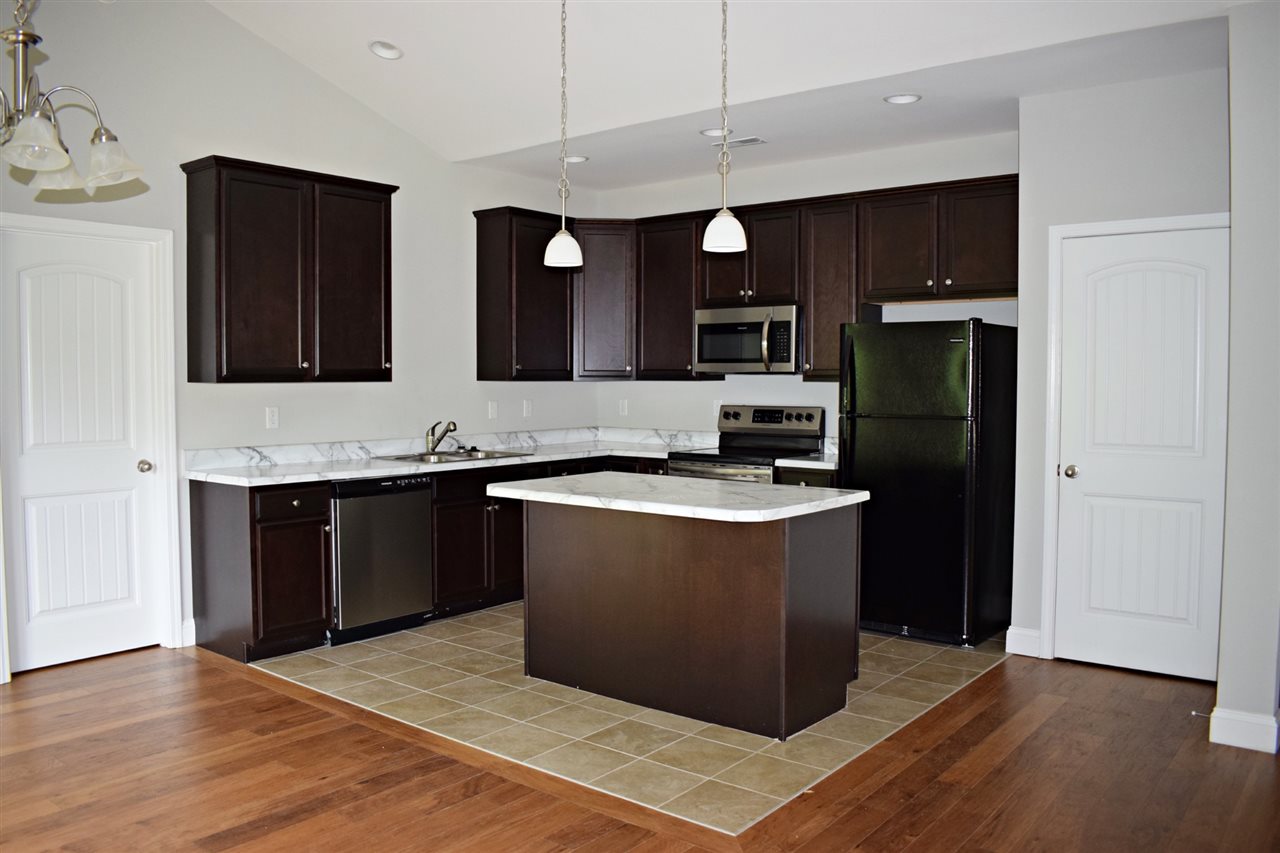 144 Morrow Road Landrum, SC 29356 - Photo 8 of 28