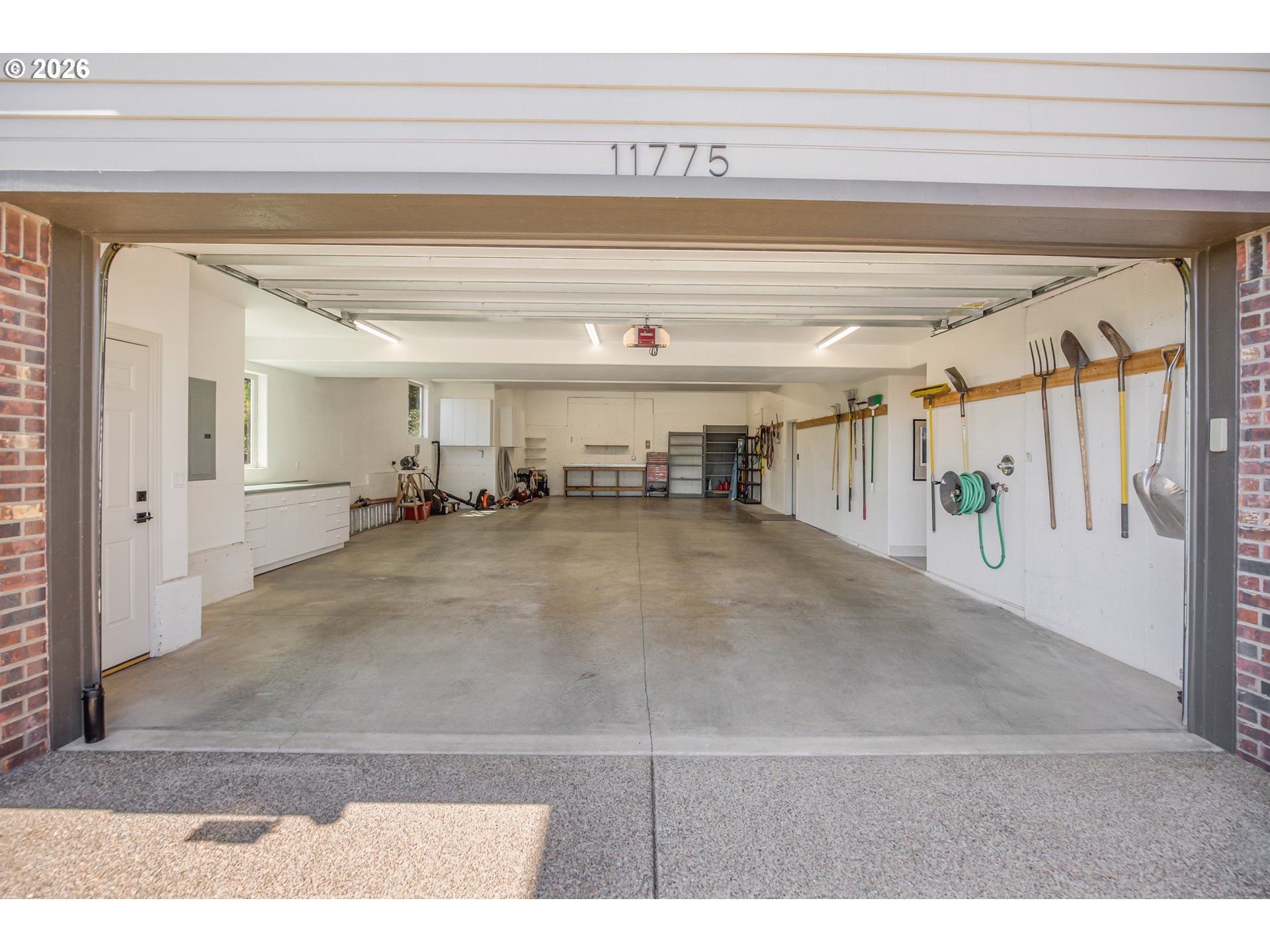 11775 Southeast William Otty Road Happy Valley, OR 97086 - Photo 36 of 47 Garage