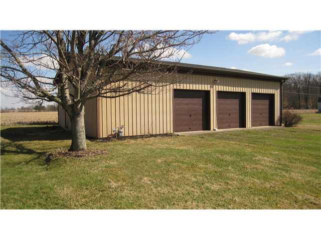 3105 Davis Road Indianapolis, IN 46239 - Photo 3 of 12 Gallery Image 3