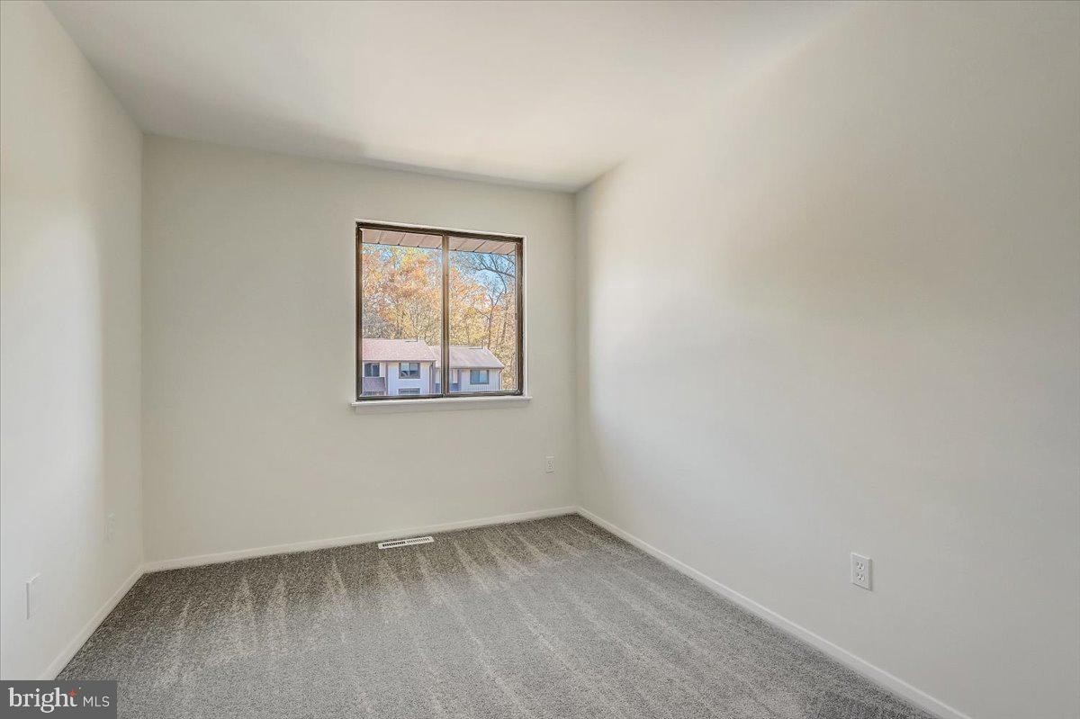 9226 Bellbeck Road Baltimore, MD 21234 - Photo 22 of 38 Gallery Image 22