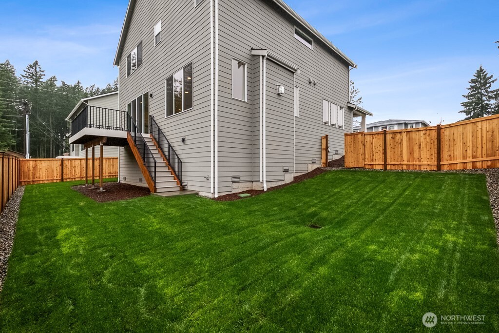 18011 Southeast 250th Place, Unit 2 Covington, WA 98042 - Photo 4 of 40