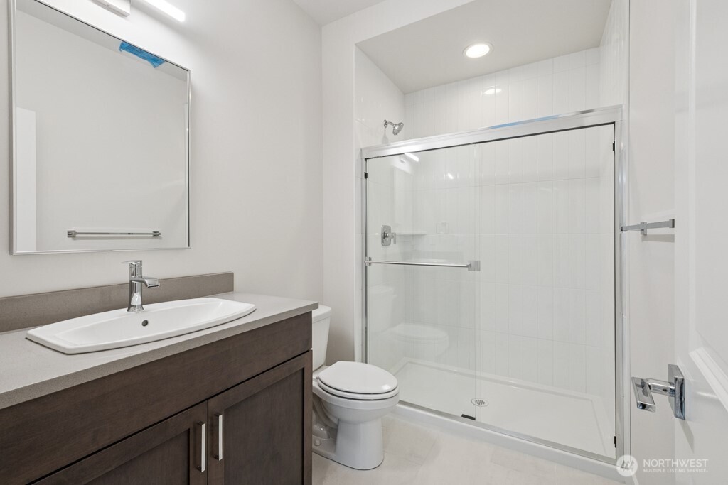 18011 Southeast 250th Place, Unit 2 Covington, WA 98042 - Photo 7 of 32