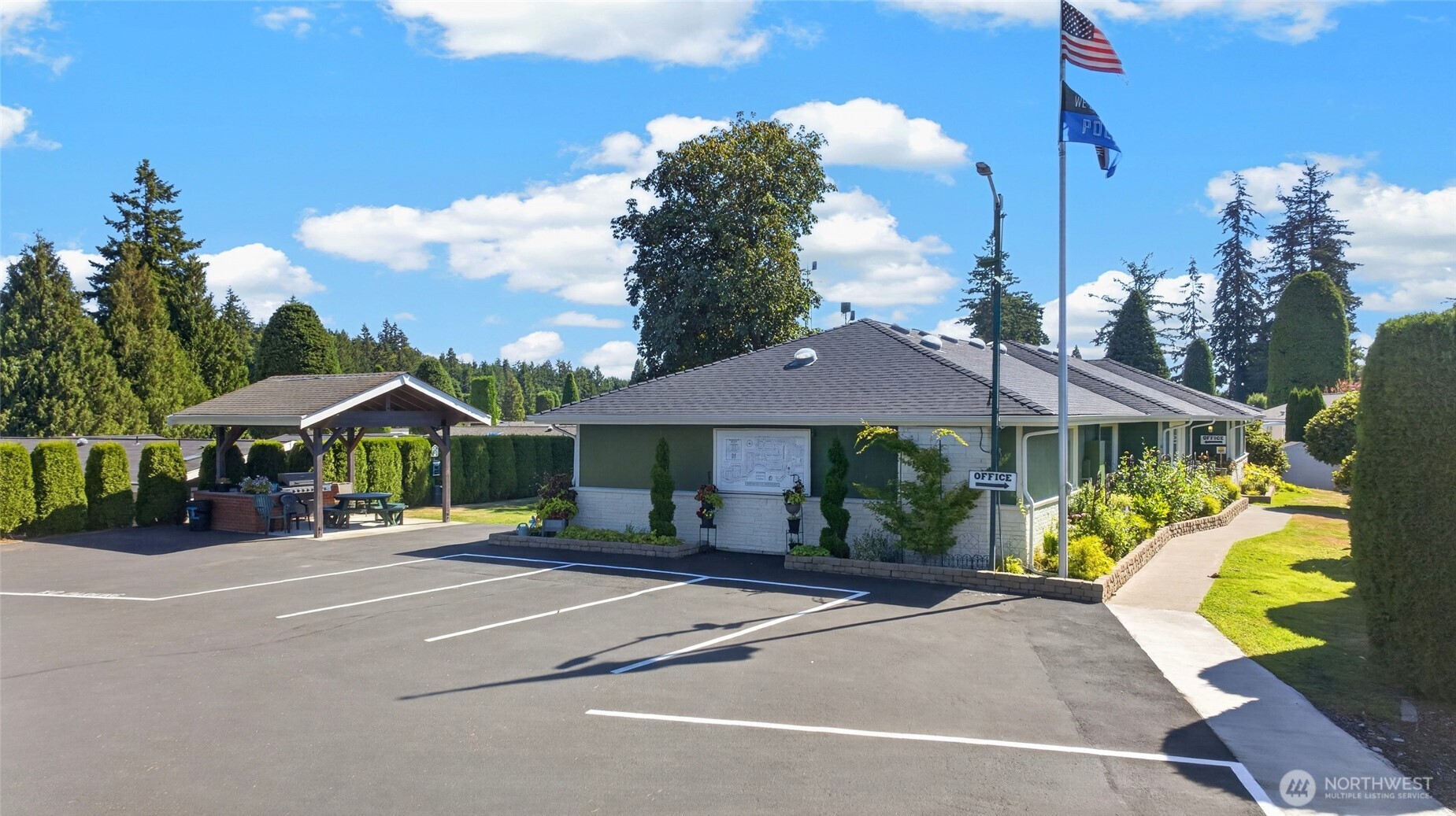 23825 15th Avenue Southeast, Unit 302 Bothell, WA 98021 - Photo 30 of 33 Gallery Image 30