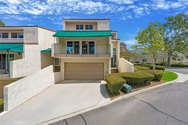 $4,500 | 2225 Vista Del Sol, Fullerton, CA 92831