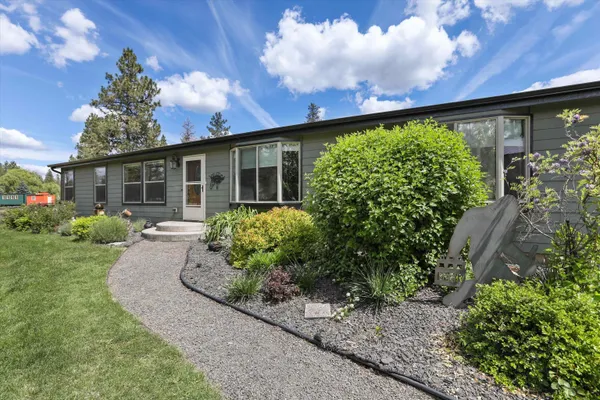 $500,000 | 17615 South Robinette Drive, Cheney, WA 99004