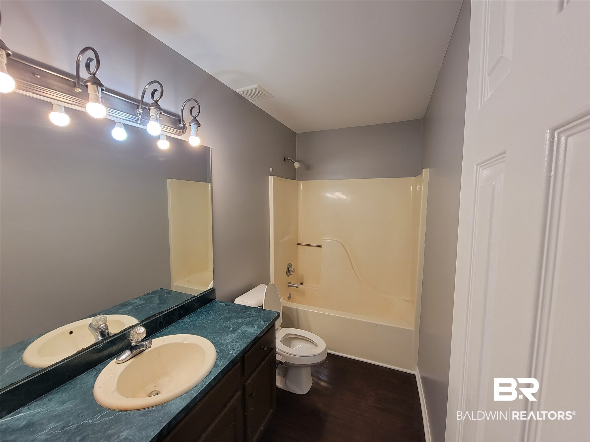 166 Appomatox Drive Daphne, AL 36526 - Photo 5 of 26