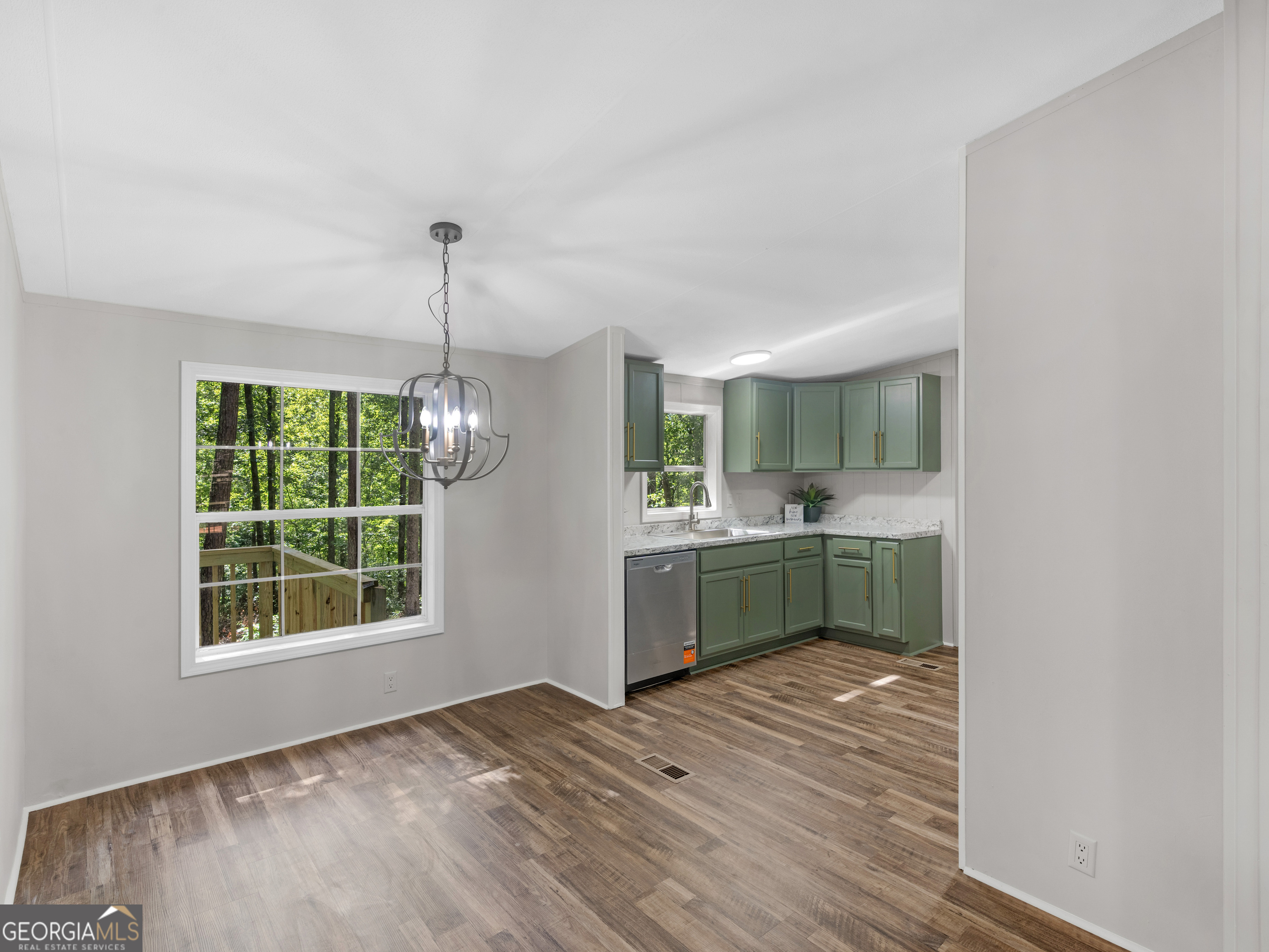 116 Tall Tree Lane Jackson, GA 30233 - Photo 7 of 45