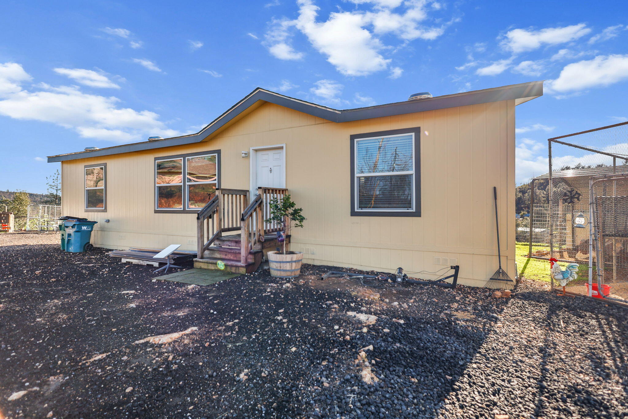 20034 Parocast Road Redding, CA 96003 - Photo 20 of 30 23-web-or-mls-_K3A5680