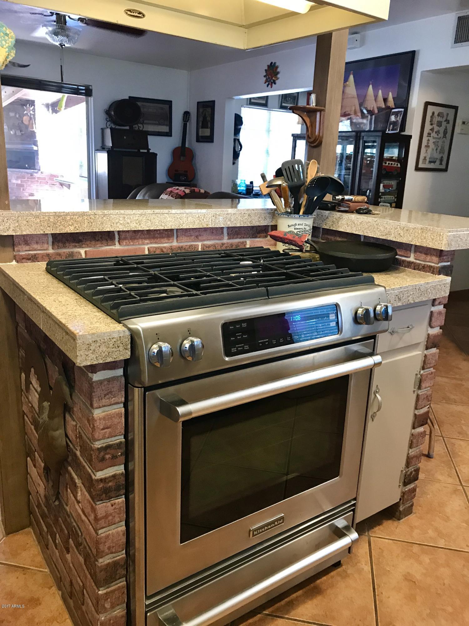 2322 West Cheery Lynn Road Phoenix, AZ 85015 - Photo 4 of 35 FullSizeRender 42