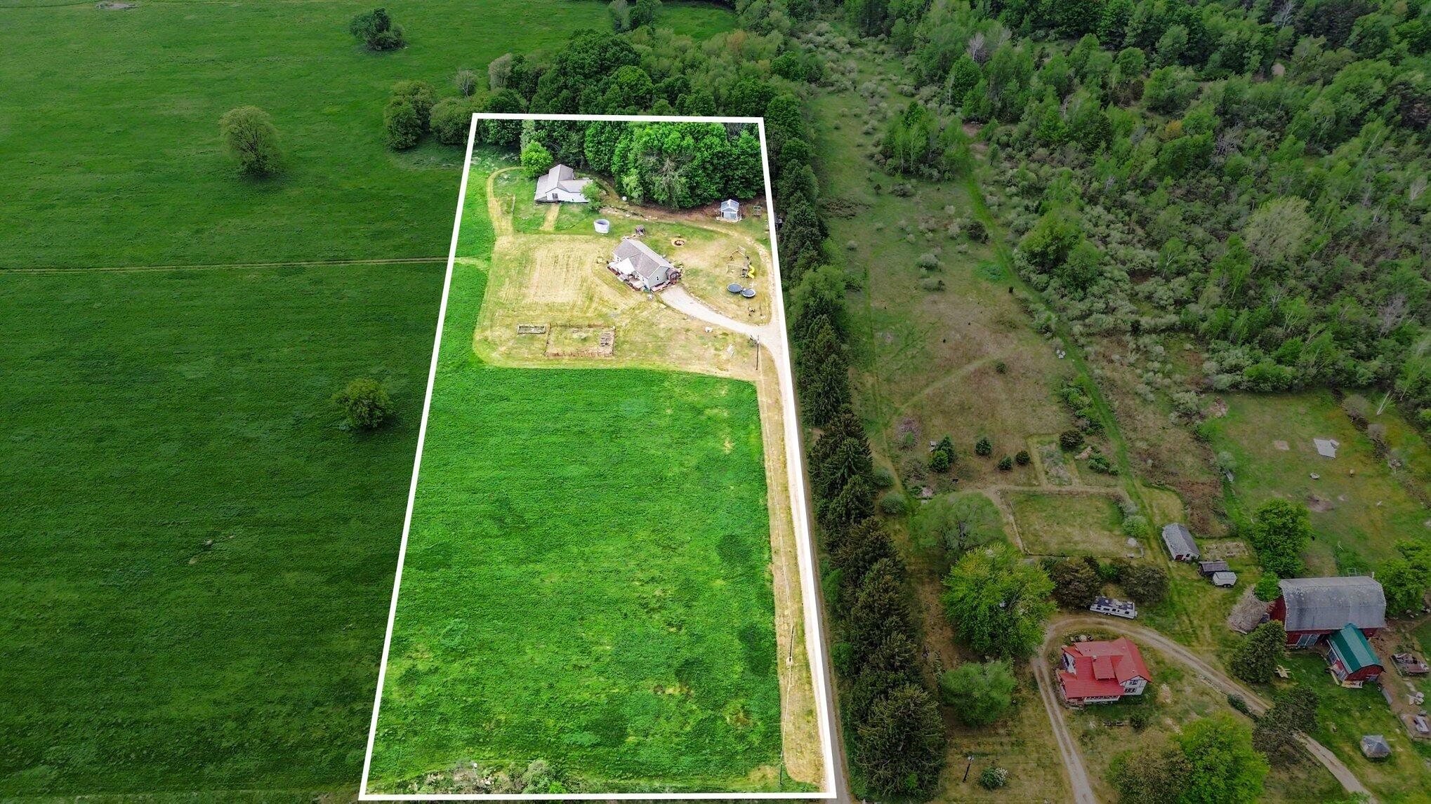 2404 Froede Road Caro, MI 48723 - Photo 30 of 36 028_file_6945